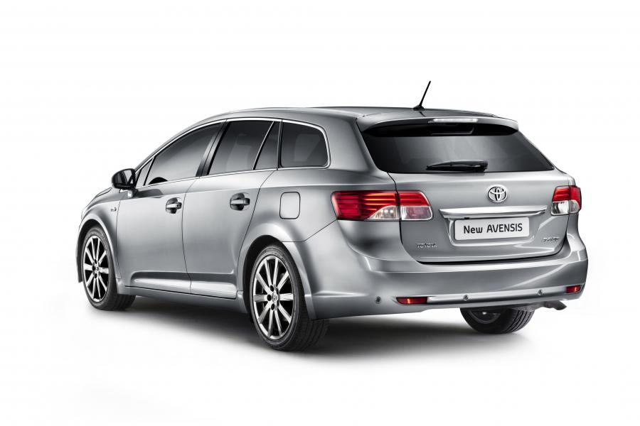  Toyota Avensis SW 2011 года  (фото 58 из 60)